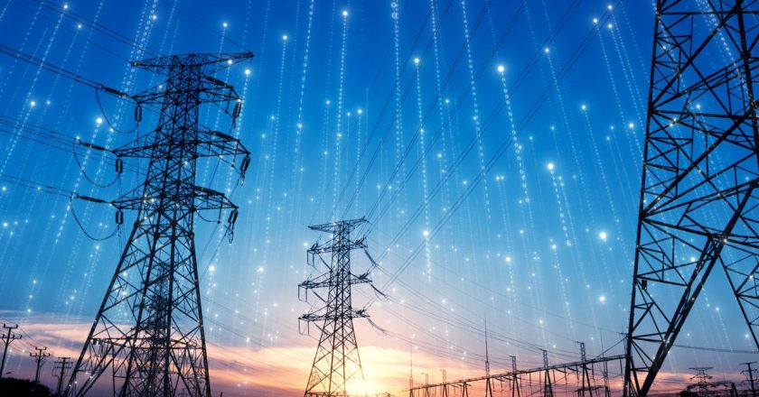 Elektrik üretiminde yerli ve yenilenebilir enerjinin payı yüzde 62 oldu.