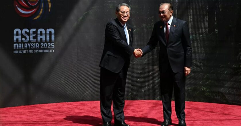 Çin ve ASEAN, ABD korumacılığına karşı koymak için güncellenmiş serbest ticaret anlaşmasını imzaladı