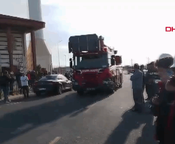 Silivri’deki BOTAŞ Tesisinde Alevler Yükseldi