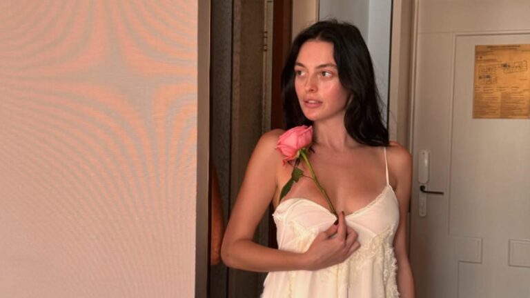 Melis Sezen’in Bodrum kaçamağı! Fit haline beğeni yağdı