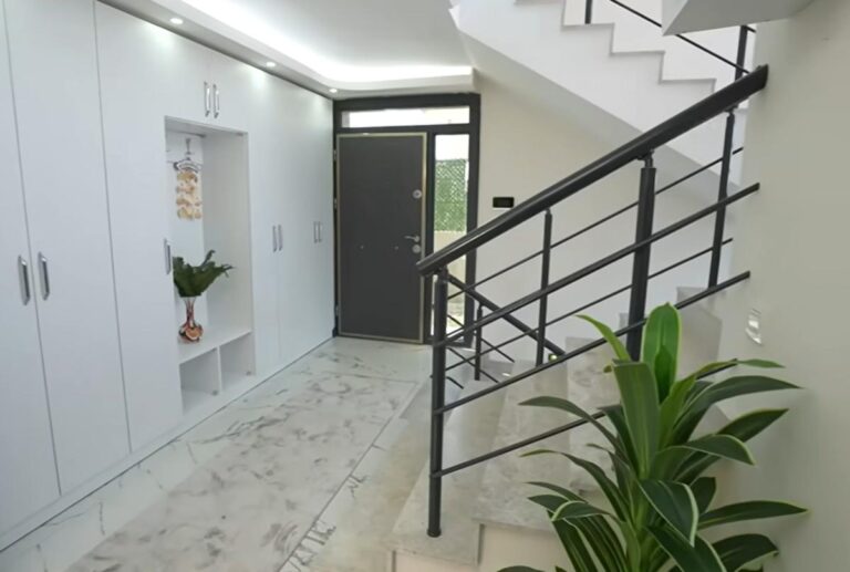 Gelin Evi’ndeki lüks villa gündem oldu! 7+2 oda, 5 banyo ve hamam… İçinde yok yok